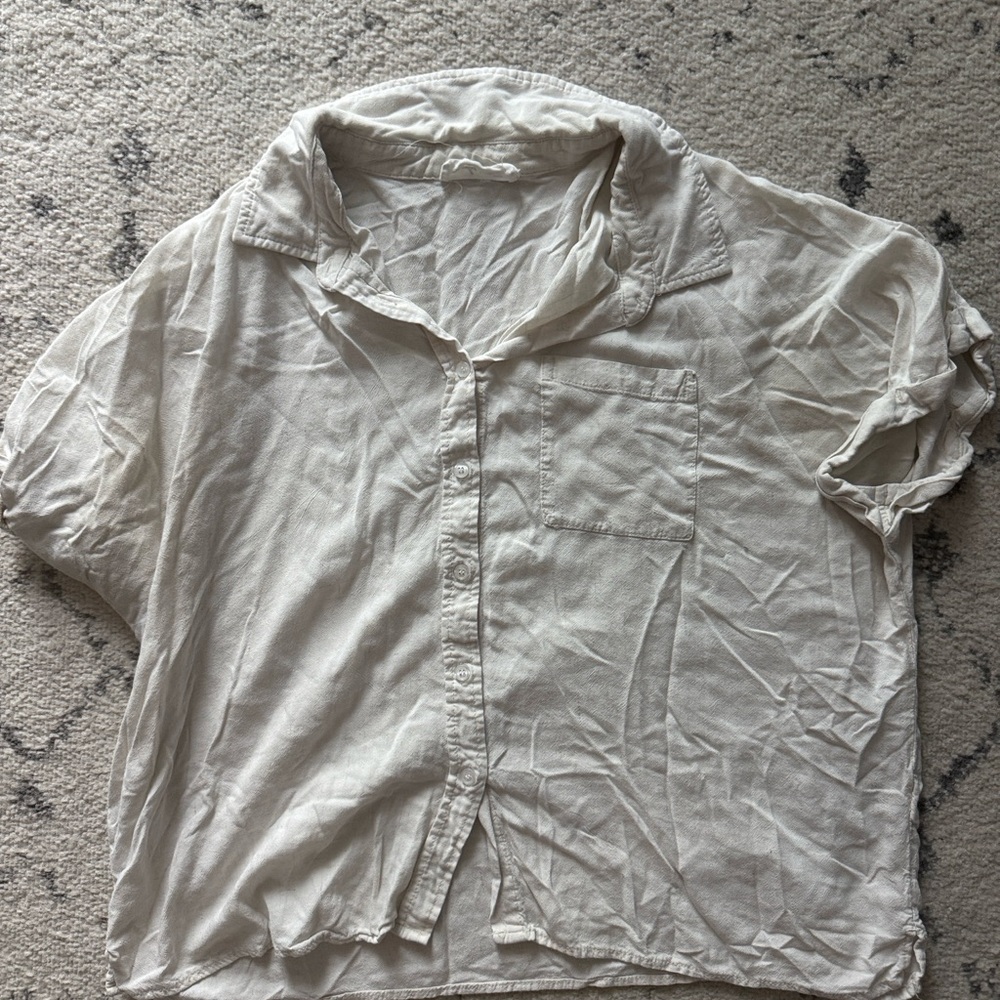 Carly Jean Los Angeles Cream Button-Up Top